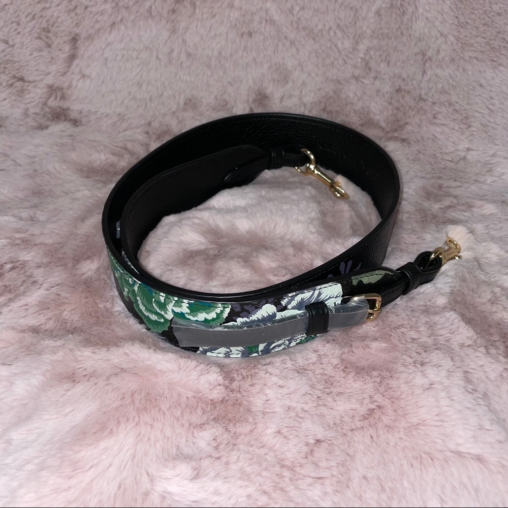 NWT Coach Novelty Strap with Kaffe Fasset Print